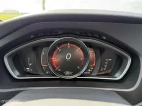 Volvo V40 thumbnail 25