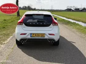 Volvo V40 thumbnail 8