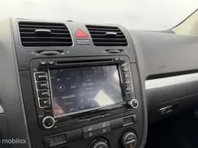 Volkswagen Golf thumbnail 20