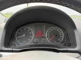 Volkswagen Golf thumbnail 21