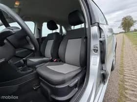 Volkswagen Polo thumbnail 17