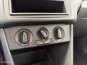 Volkswagen Polo thumbnail 20