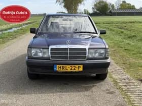 Mercedes-Benz 190-Serie thumbnail 2