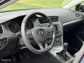 Volkswagen Golf thumbnail 16
