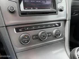 Volkswagen Golf thumbnail 20