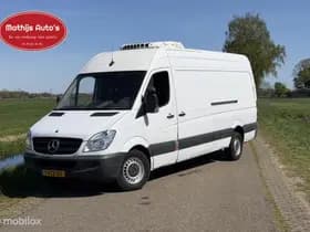 Mercedes-Benz Sprinter thumbnail 1