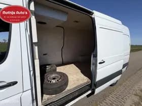 Mercedes-Benz Sprinter thumbnail 9