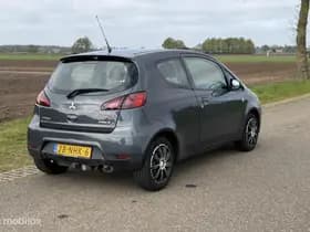 Mitsubishi Colt thumbnail 12