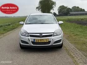 Opel Astra thumbnail 2