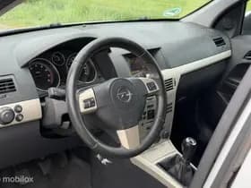 Opel Astra thumbnail 18