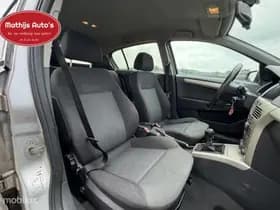 Opel Astra thumbnail 5
