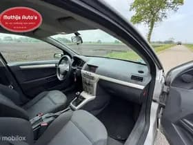 Opel Astra thumbnail 9
