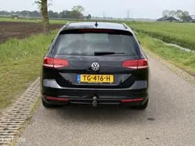 Volkswagen Passat thumbnail 11