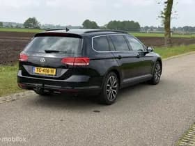 Volkswagen Passat thumbnail 12