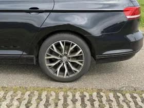 Volkswagen Passat thumbnail 15