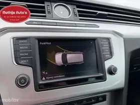 Volkswagen Passat thumbnail 5