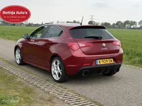 Alfa Romeo Giulietta thumbnail 10