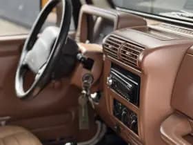 Jeep Wrangler 4.0i Softtop BRUTE | Airco | Cruise Control | Unieke 1/1 thumbnail 2