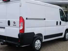 Fiat Ducato 30 2.2 MultiJet L1H1 Direct Leverbaar I Dodehoekdetectie I Camera I Cruise thumbnail 3