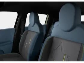 Fiat Grande Panda Icon | 10,25" touchscreen radio met Bluetooth, DAB & USB | Airconditioning handmatig | Cruise Control incl. speed limiter thumbnail 7