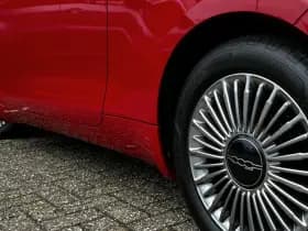 Fiat 500C 42 kWh Cabrio | Carplay | Cruise control | thumbnail 11