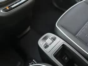 Fiat 500 La Prima 42 kWh | Camera | Carplay | Cruise control | Stoelverwarming | thumbnail 18