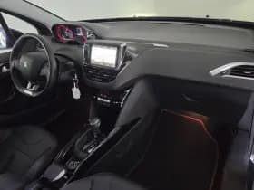 Peugeot 2008 1.2 PureTech GT-Line | Automaat | Panoramadak | Navigatie thumbnail 13