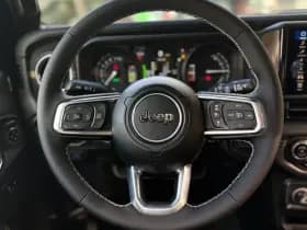 Jeep Wrangler Unlimited 4xe 380 Sahara thumbnail 12