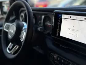 Jeep Wrangler Unlimited 4xe 380 Sahara thumbnail 13