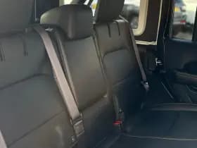 Jeep Wrangler Unlimited 4xe 380 Sahara thumbnail 8