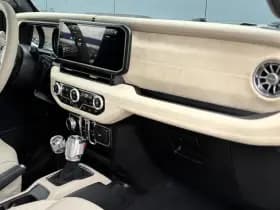 Jeep Wrangler Unlimited 4xe 380 Sahara | BRUTE Active Suspension System | Individual Kleur | Apple-Android thumbnail 17