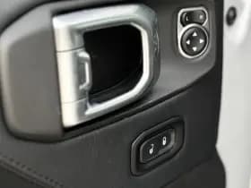 Jeep Wrangler Unlimited Brute 4XE Rubicon | Cabrio | BRUTE Active Suspension System | Apple-Android thumbnail 23