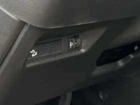 Jeep Avenger Altitude 54 kWh Achteruitrij camera | Apple-Android | Cruise control thumbnail 17