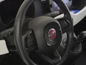 Fiat Panda 1.0 Hybrid Pandina | Airconditioning | Apple-Android | Parkeersensoren | 5-Persoons thumbnail 11