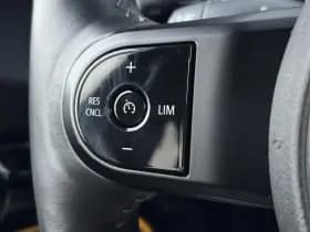 MINI Cooper Mini 1.5 Camden Plus Edition Panoramadak | Navigatie | Apple-Android thumbnail 21