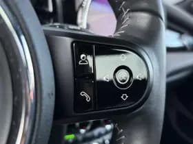 MINI Cooper Mini 1.5 Camden Plus Edition Panoramadak | Navigatie | Apple-Android thumbnail 22