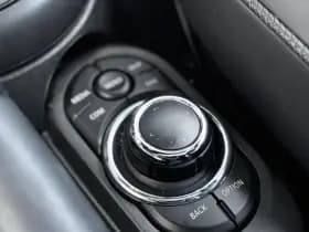 MINI Cooper Mini 1.5 Camden Plus Edition Panoramadak | Navigatie | Apple-Android thumbnail 30