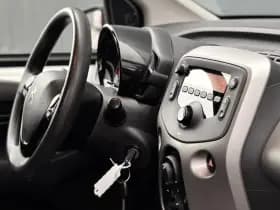 Peugeot 108 1.0 e-VTi Active | Airco | Bluetooth | Elektrische ramen thumbnail 2