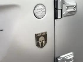 Jeep Wrangler BRUTE Sahara 4xe 380 | Lift kit | 20" | Verwarmde stoelen| BRUTE | Hybrid | thumbnail 12