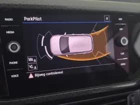 Volkswagen T-Cross 1.0 TSI Style | R-Line | LED Koplampen | Virtual Cockpit | Apple-Android thumbnail 27