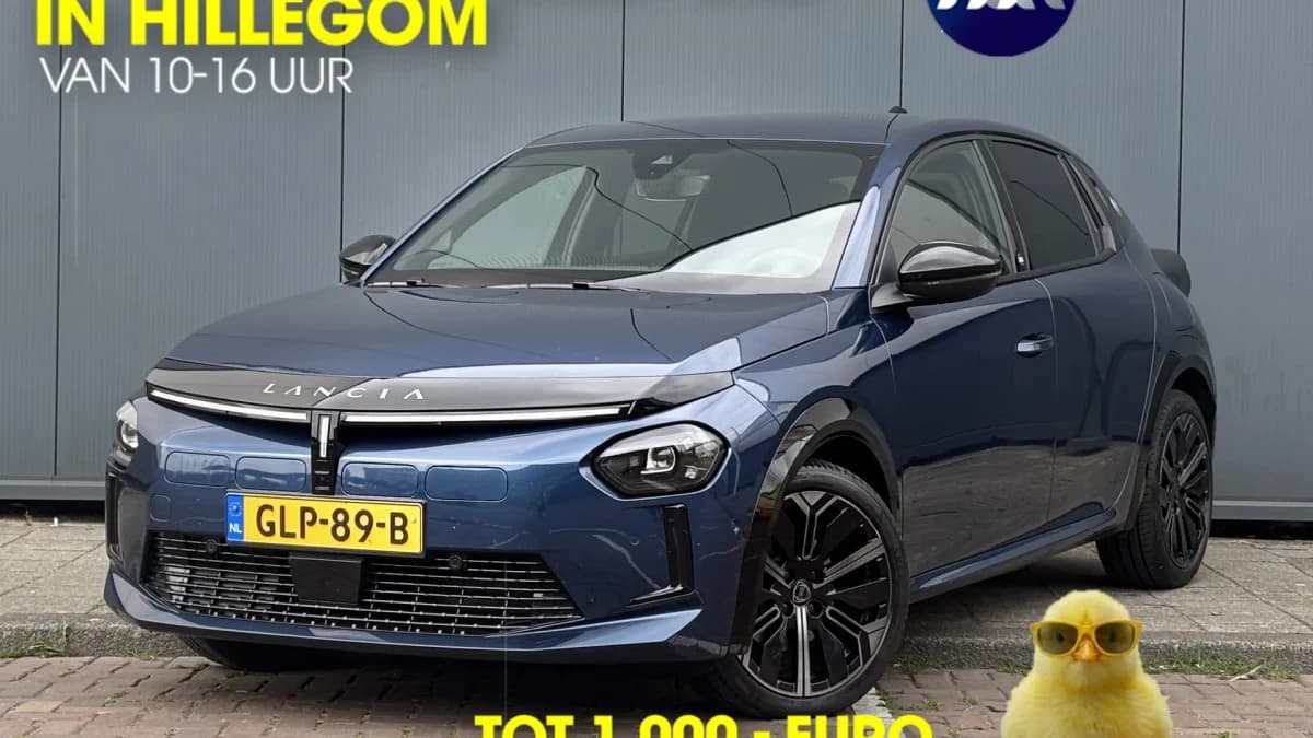 Lancia Ypsilon Edizione Limitata Cassina Navigatie | Apple carplay/Andriod auto | Cruise control | Velours bekleding | Achteruitrij camera | — foto 1