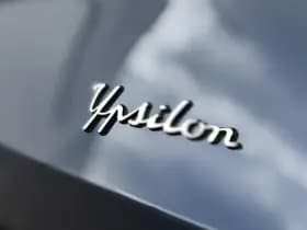 Lancia Ypsilon Edizione Limitata Cassina Navigatie | Apple carplay/Andriod auto | Cruise control | Velours bekleding | Achteruitrij camera | thumbnail 12