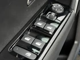 Lancia Ypsilon Edizione Limitata Cassina Navigatie | Apple carplay/Andriod auto | Cruise control | Velours bekleding | Achteruitrij camera | thumbnail 20