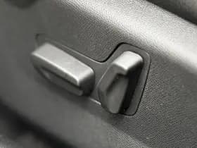 Lancia Ypsilon Edizione Limitata Cassina Navigatie | Apple carplay/Andriod auto | Cruise control | Velours bekleding | Achteruitrij camera | thumbnail 22