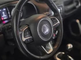Jeep Renegade 1.4 MultiAir Longitude | Trekhaak | Cruise Control | Bluetooth thumbnail 11