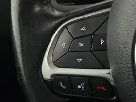 Jeep Renegade 1.4 MultiAir Longitude | Trekhaak | Cruise Control | Bluetooth thumbnail 20