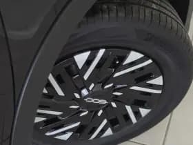 Fiat 600e RED 54 kWh | Apple-Android | Cruise Control | Parkeersensoren thumbnail 16