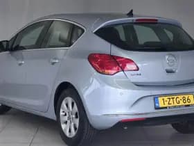 Opel Astra 1.4 Turbo Edition | Navigatie | Climate Control | Dealeronderhouden thumbnail 7