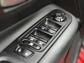 Jeep Renegade 4xe 240 Plug-in Hybrid Electric S | Apple-Android | Navigatie | Adaptive Cruise Control thumbnail 17