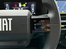 Fiat Grande Panda RED 11kW 44 kWh | LED | Parkeersensoren | Carplay draadloos | airco | cruise control | thumbnail 26